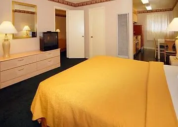 Hampton Inn & Suites Саус Лэйк Тахо 2*,